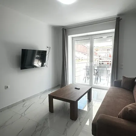 Appartement Kolokotroni 56 *